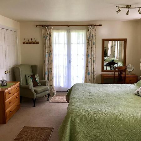 High Mead Bed & Breakfast Woodsford Exterior photo